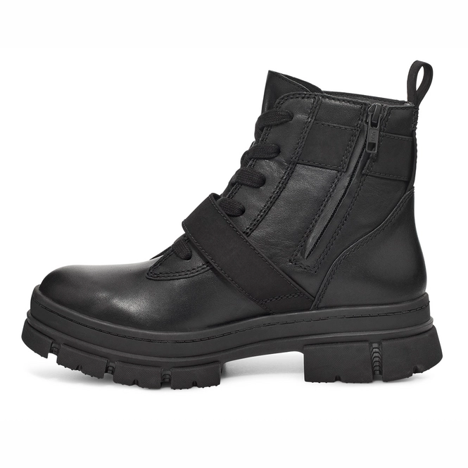 ugg w ashton lace up